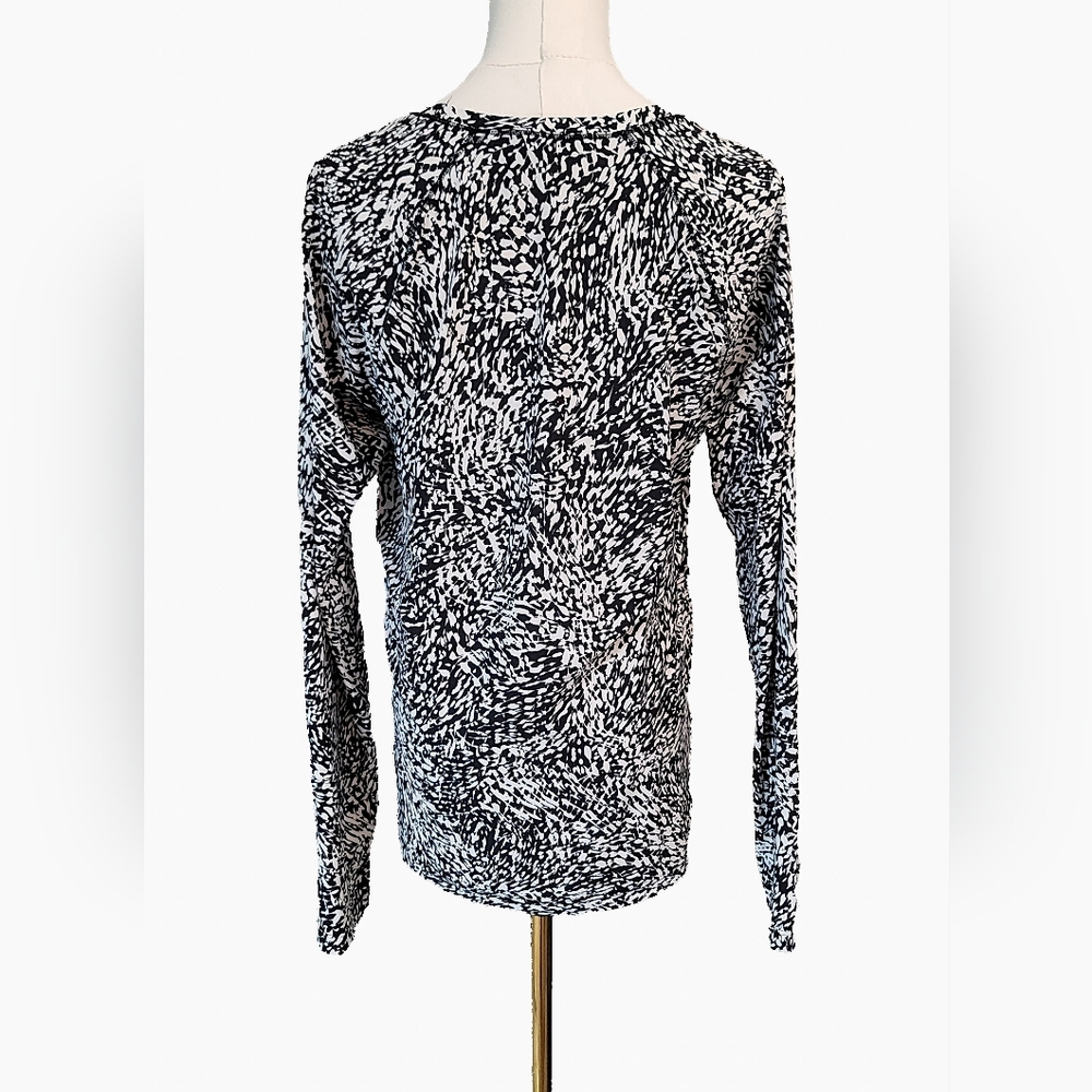 ATHLETA Black and White Ribbed Long‎ Sleeve Sweatshirt - Picture 3 of 4